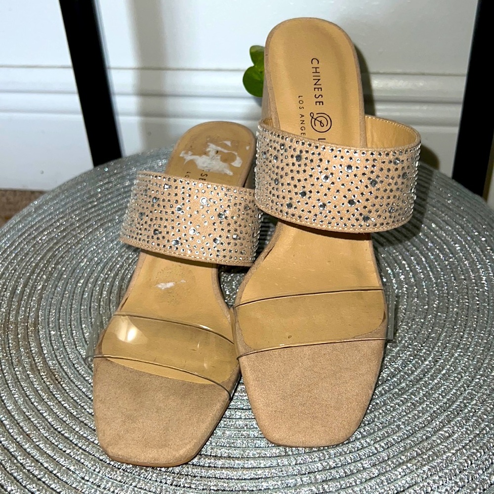 New never use heels casual sexy comfortable size 6/6.5 Chinese Laundry nude